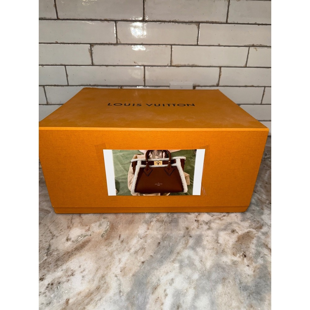 Louis Vuitton On My Side PM Caramel Leather Shearling Monogram Handbag M58918 - Picture 12 of 12
